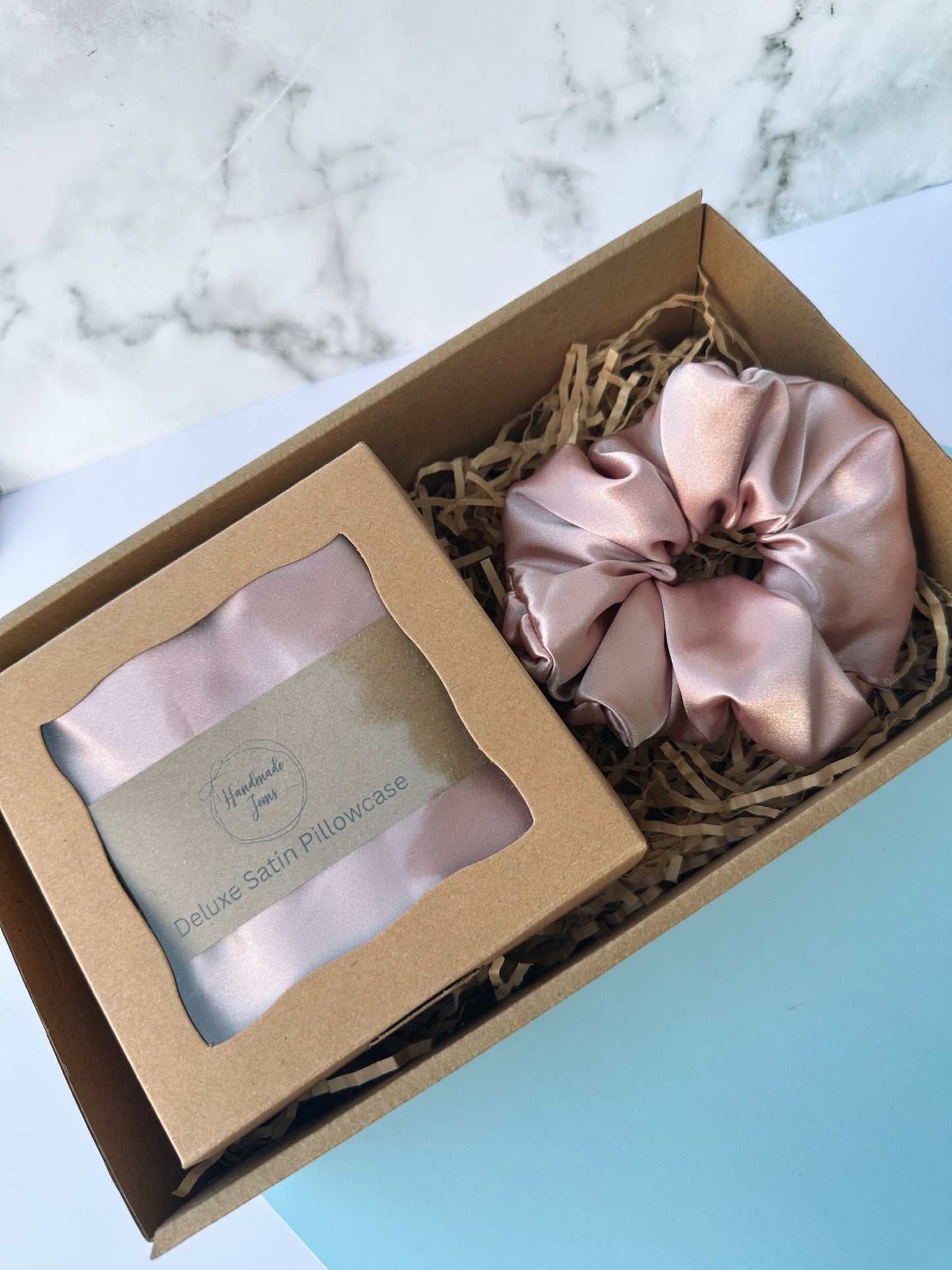 Rose Deluxe Satin Gift Set